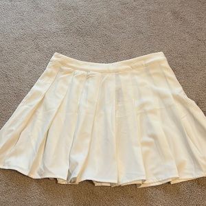 White pleated tennis skirt